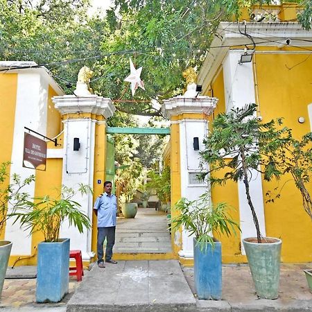 Hotel Villa Des Gouverneurs 蓬蒂切里 外观 照片