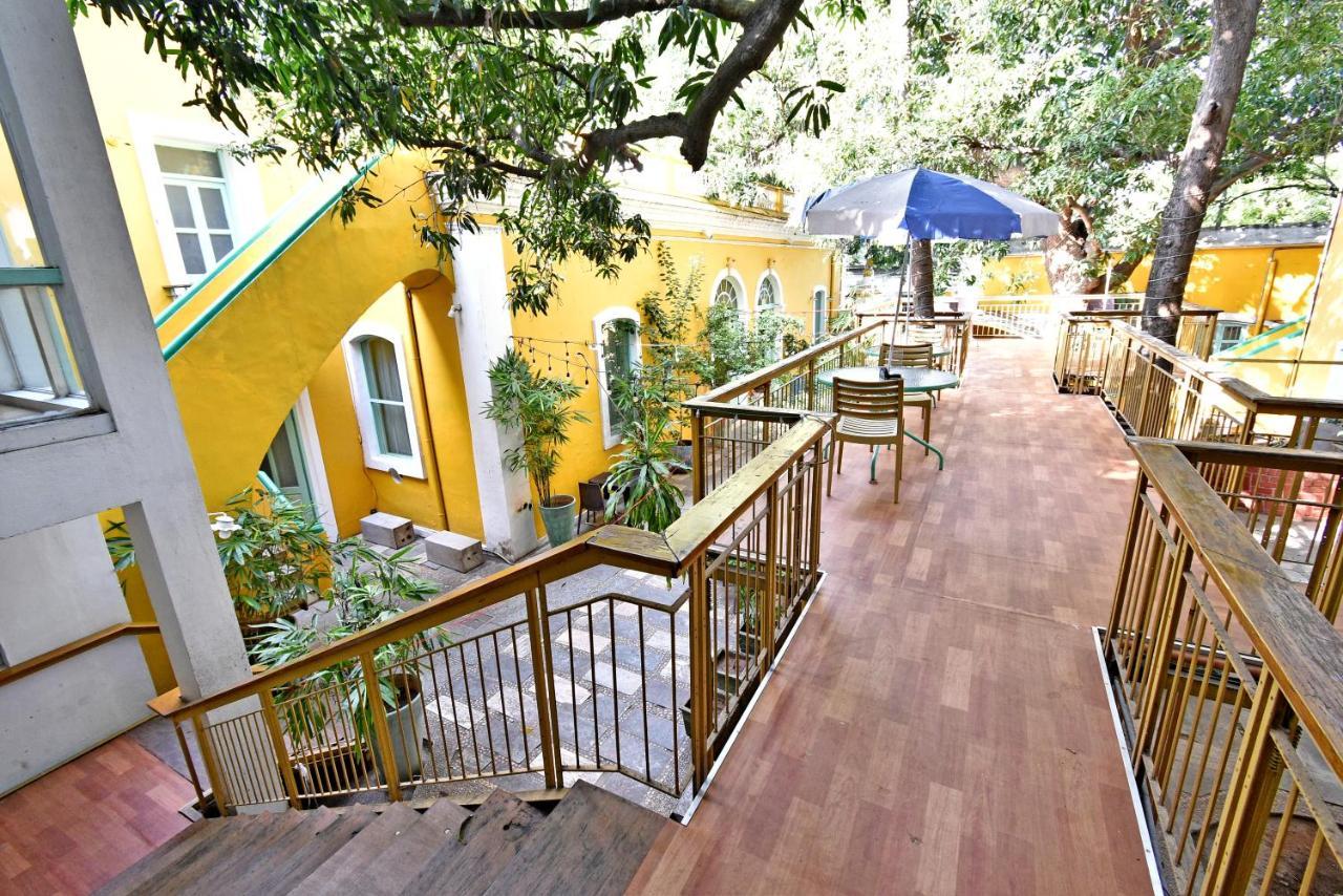 Hotel Villa Des Gouverneurs 蓬蒂切里 外观 照片