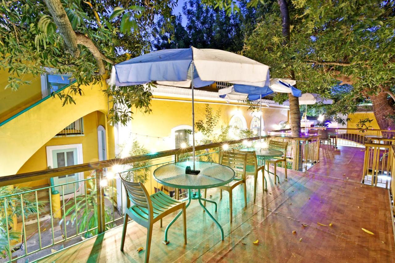 Hotel Villa Des Gouverneurs 蓬蒂切里 外观 照片
