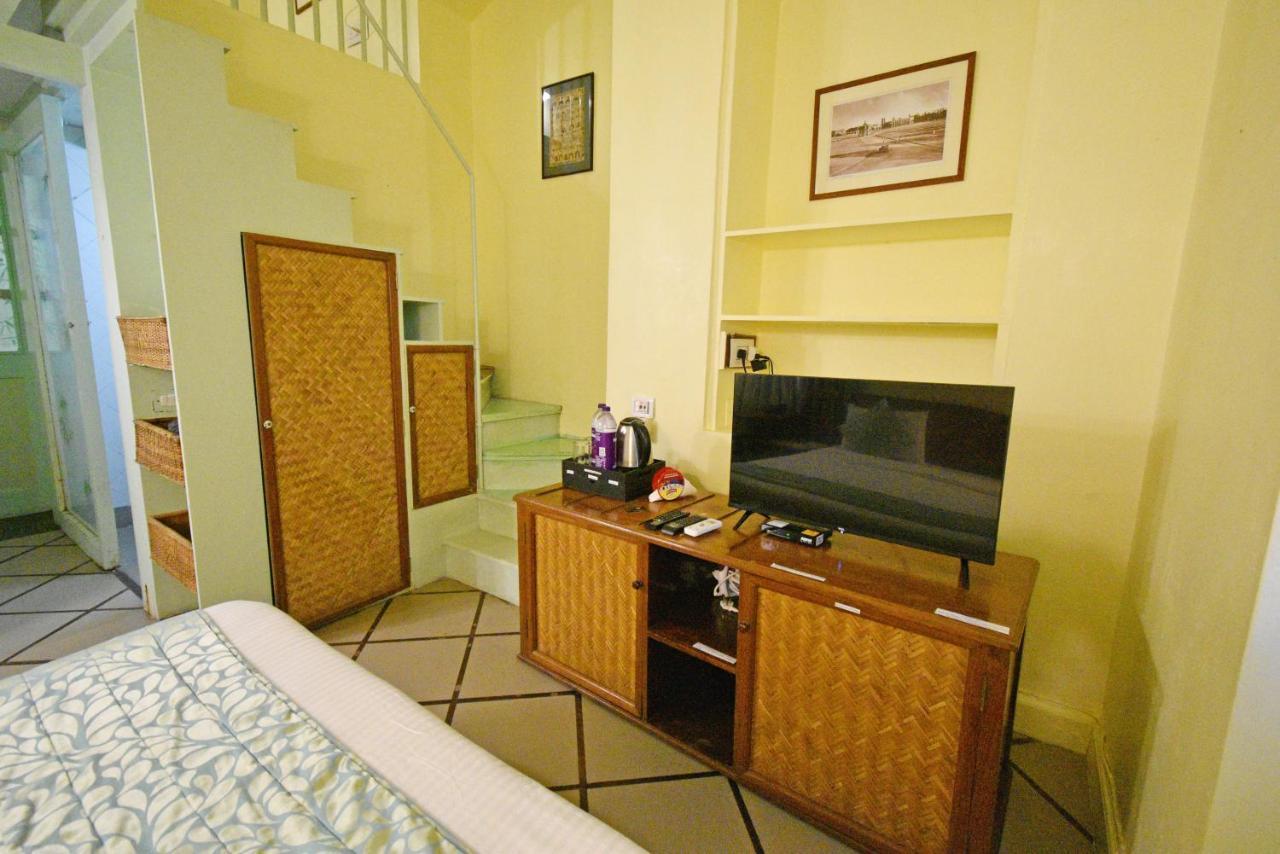 Hotel Villa Des Gouverneurs 蓬蒂切里 外观 照片